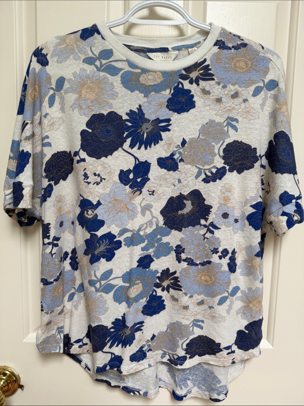 Ted Baker sz 3 (US 8 or M - but fits bigger IRL) beige navy blues gold linen cot